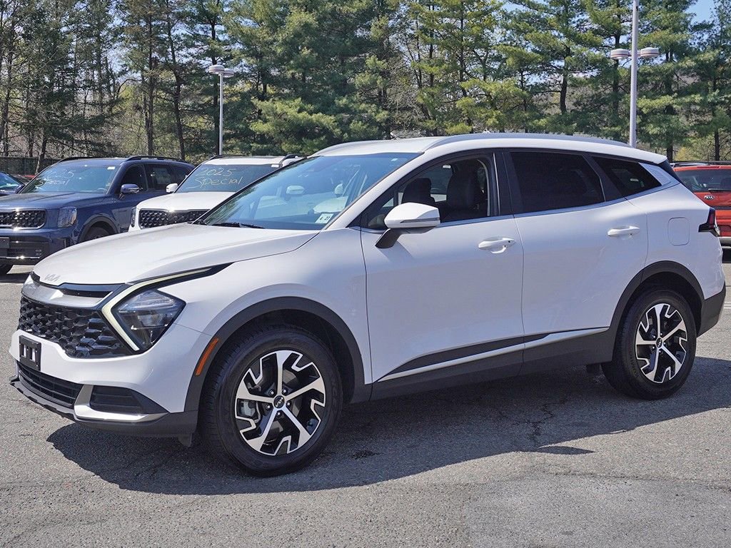 Used 2023 Kia Sportage EX image 7