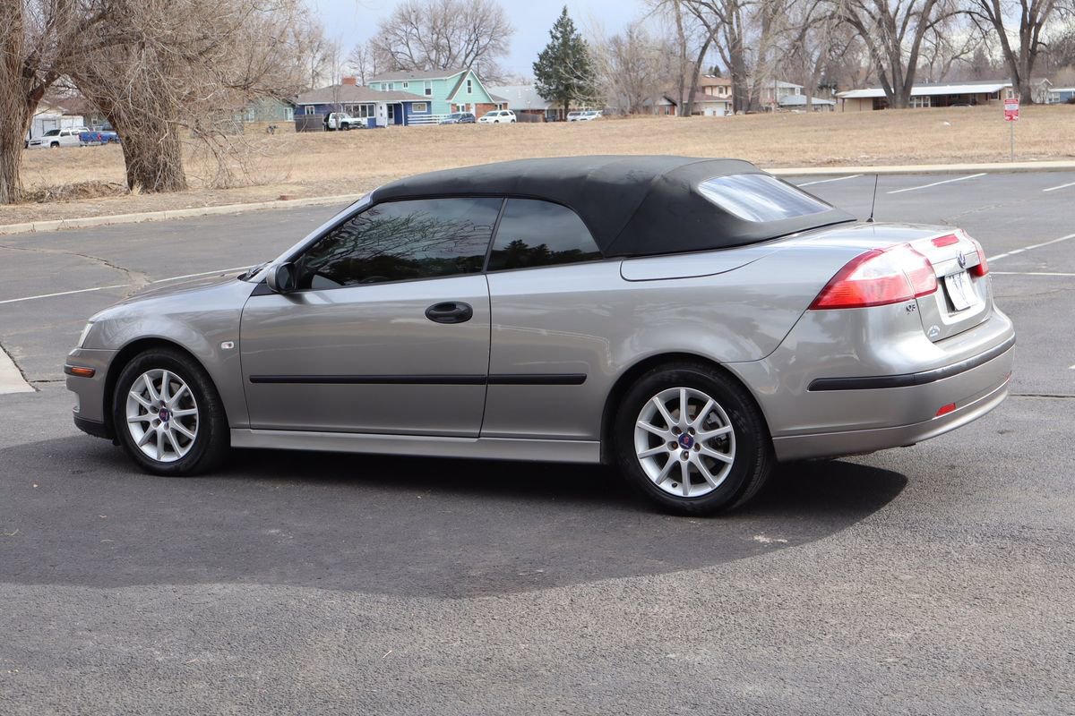 Used 2005 Saab 9-3 Arc image 8