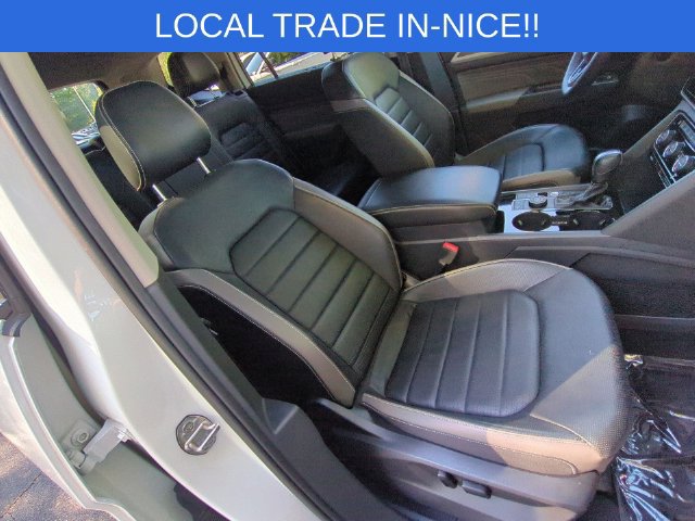 Used 2023 Volkswagen Atlas SEL Premium AWD/4WD image 39