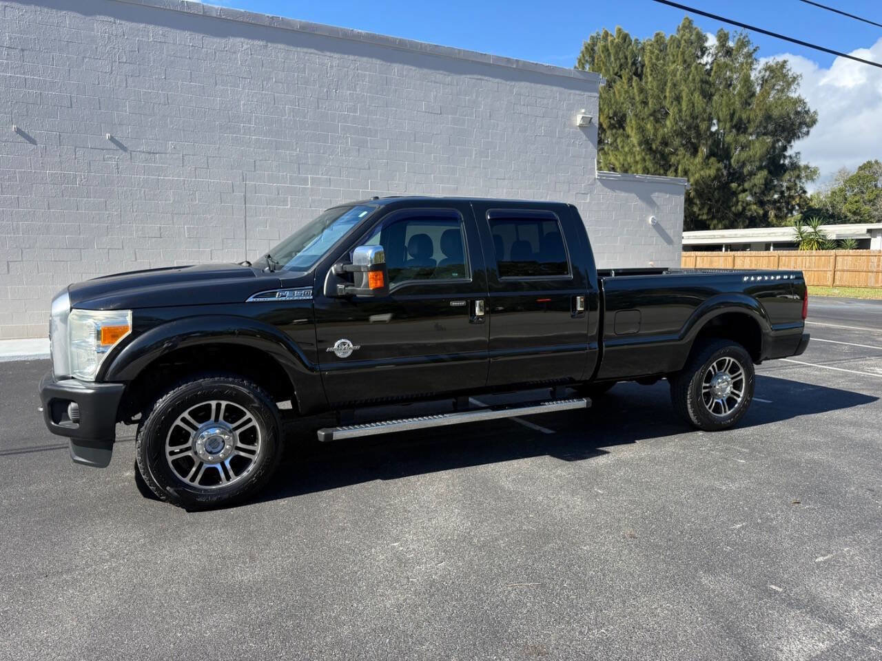 Used 2014 Ford F350 Platinum AWD/4WD image 32