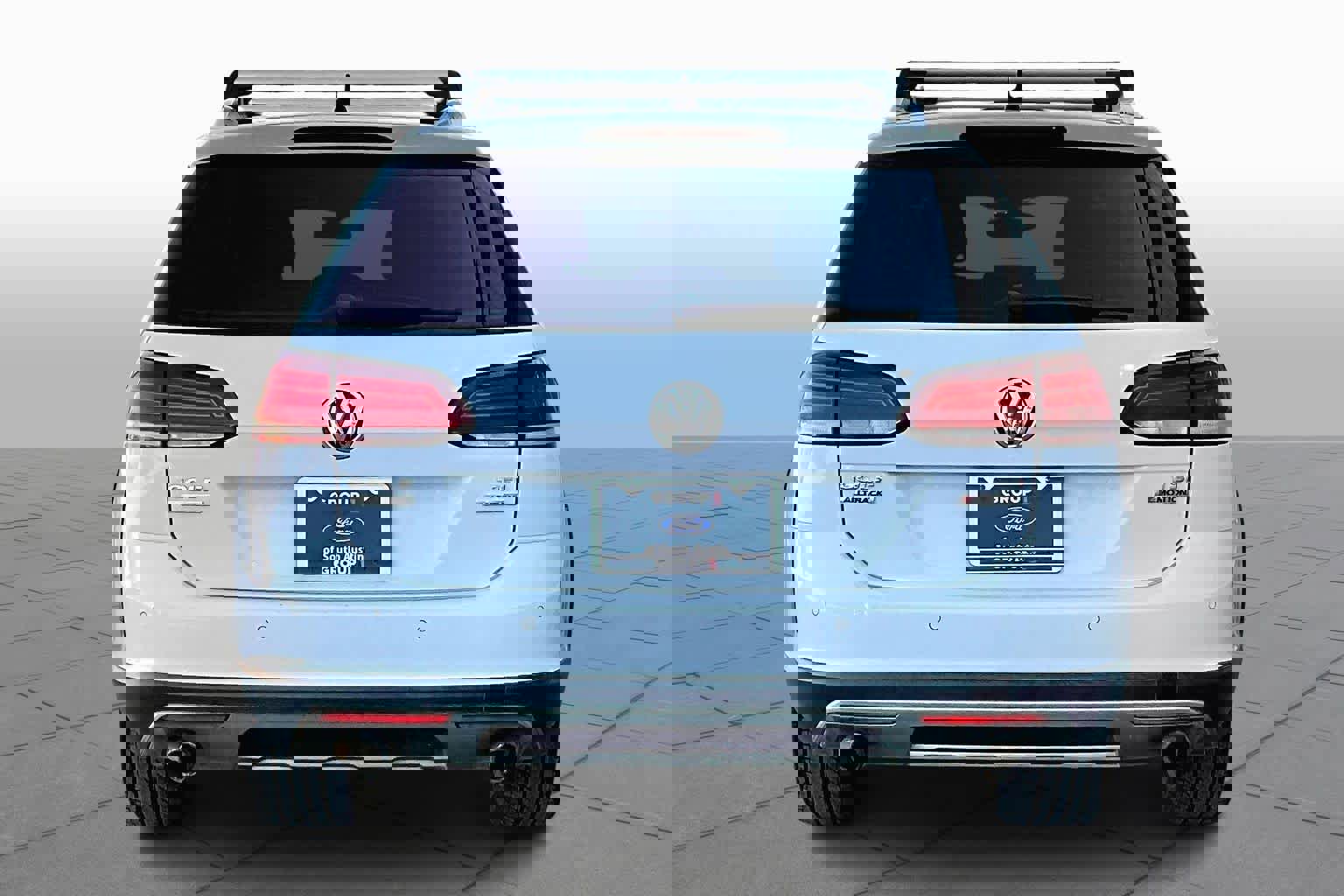 Used 2018 Volkswagen Golf Alltrack SEL image 6