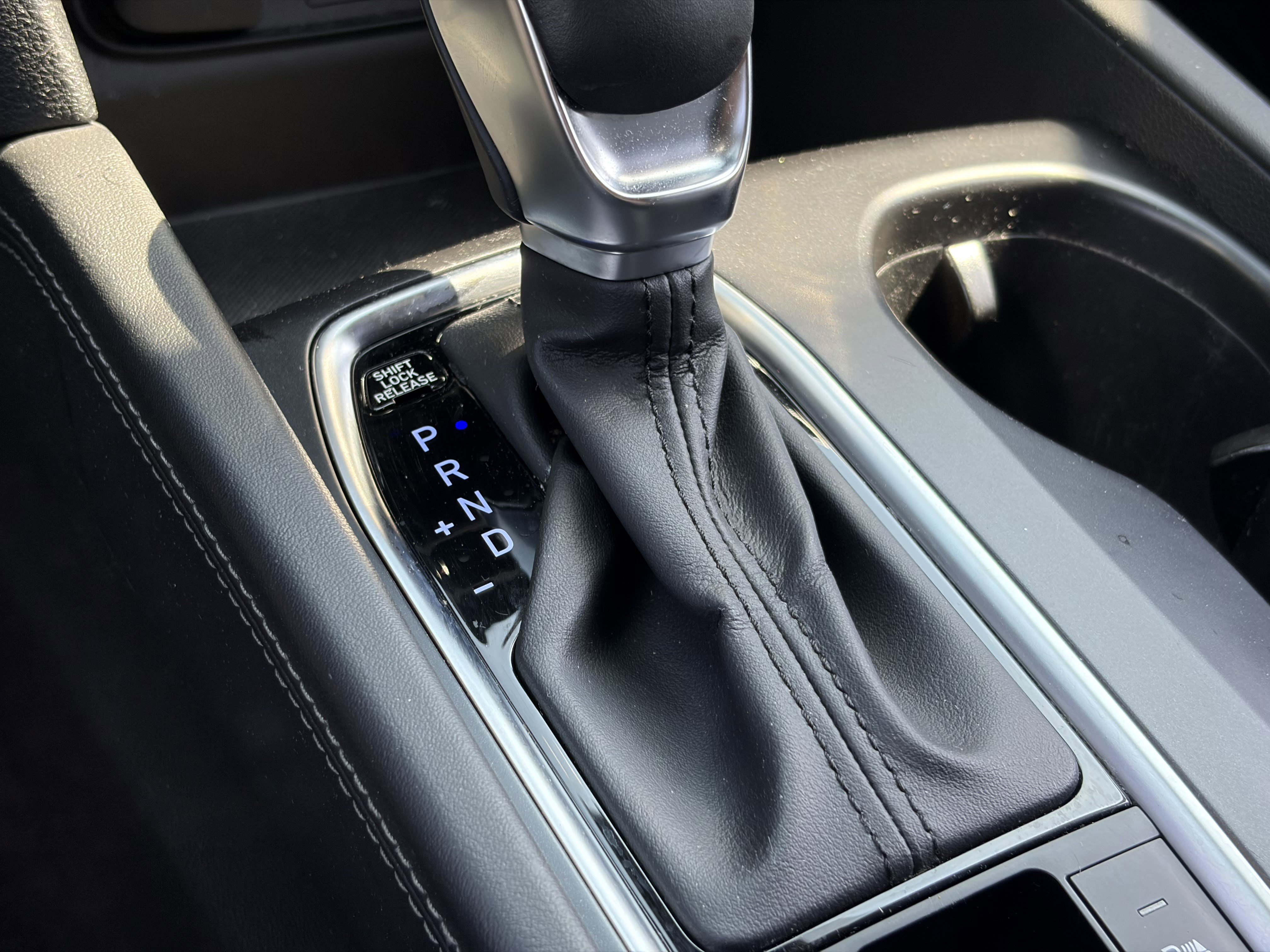 Used 2019 Hyundai Santa Fe Limited FWD image 21