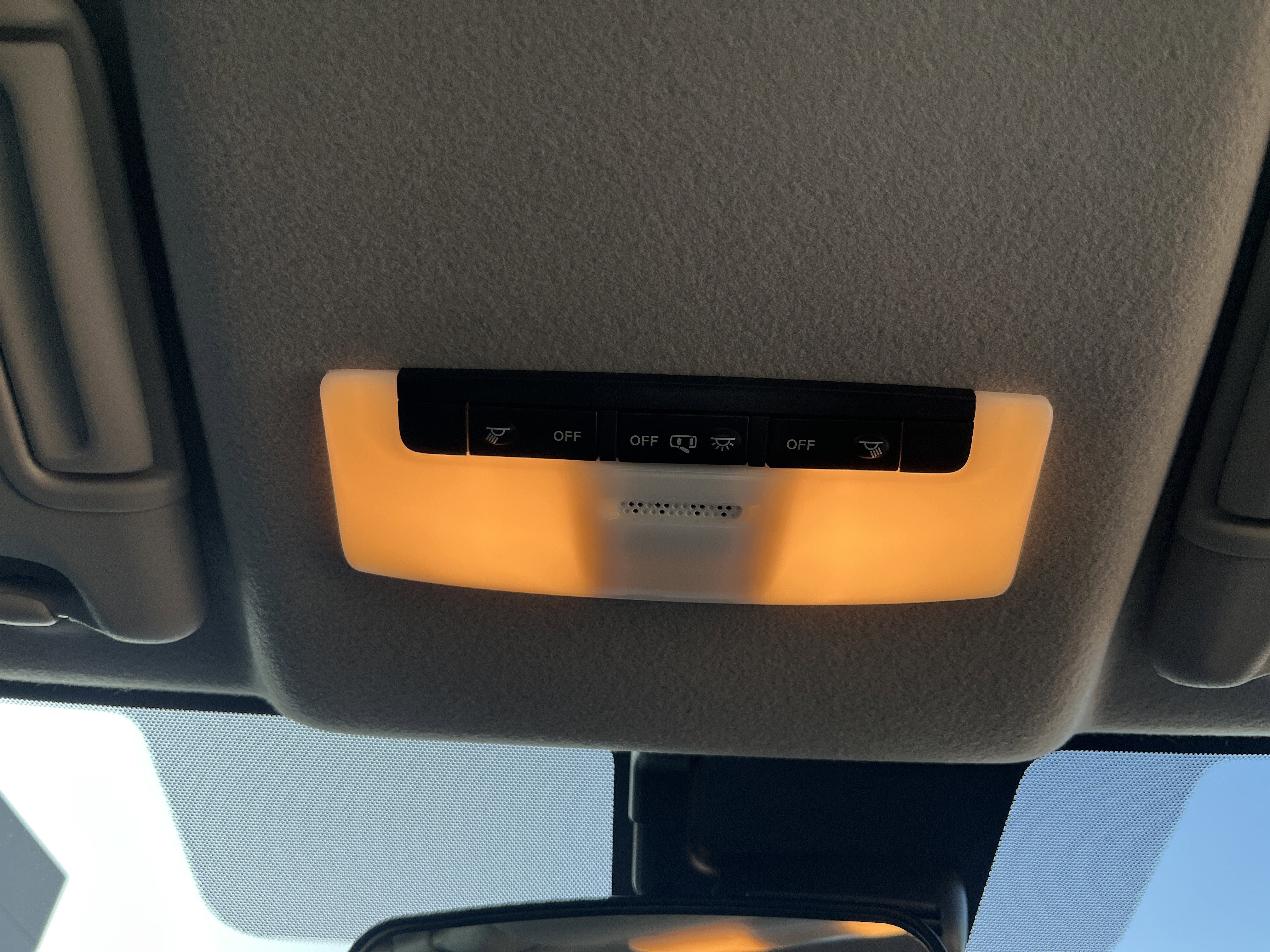 Used 2024 Nissan Versa SV image 20