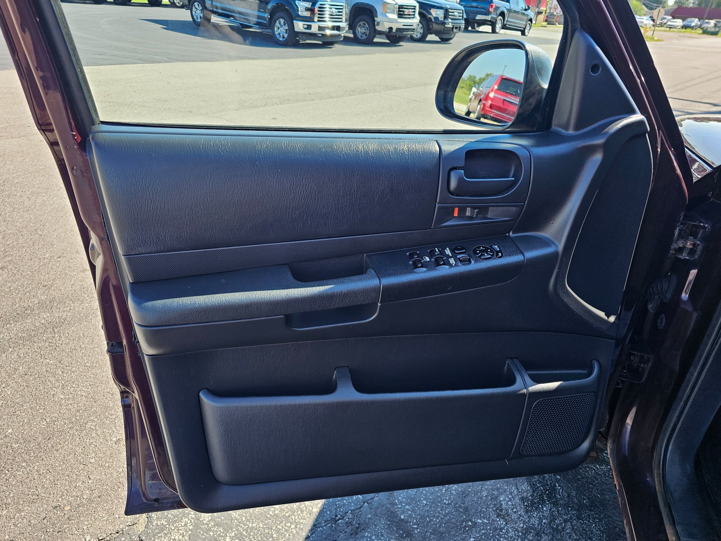Used 2003 Dodge Durango Sport AWD/4WD image 13