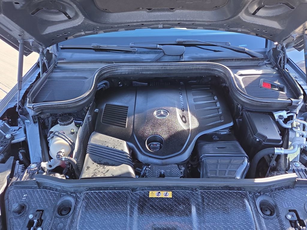 Used 2022 Mercedes-Benz GLS 450 4MATIC image 22