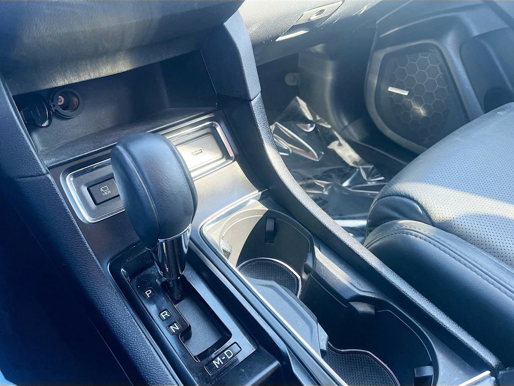 Used 2025 Subaru Ascent Bronze Edition image 17