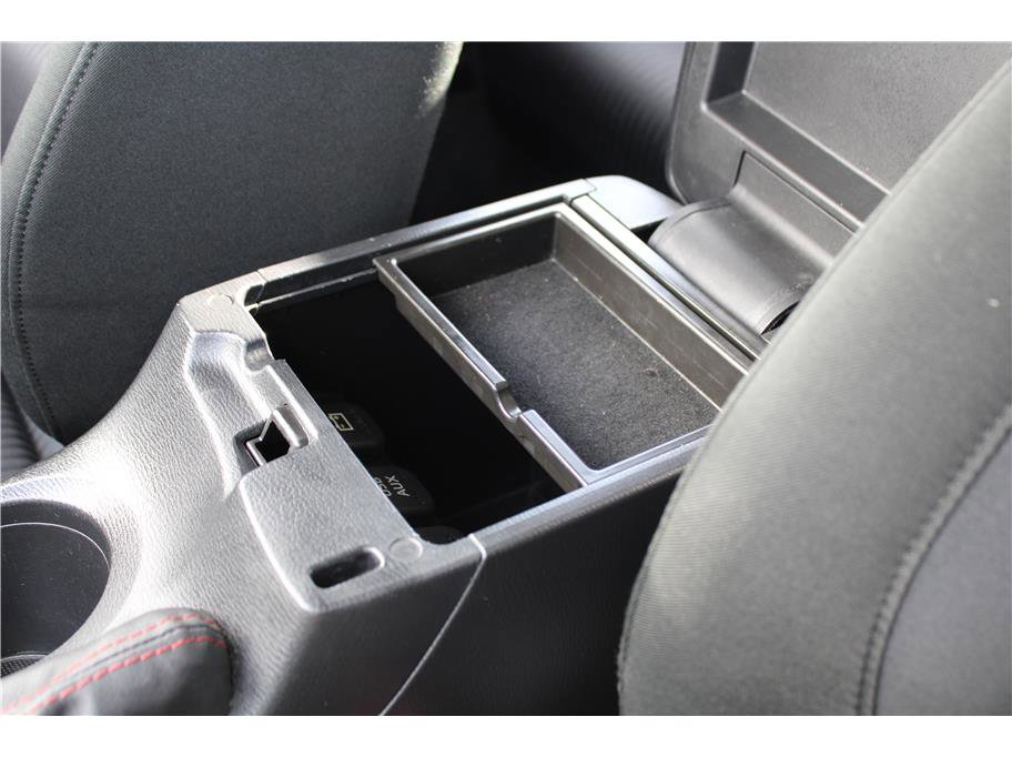 Used 2014 MAZDA MAZDA3 i Touring image 28