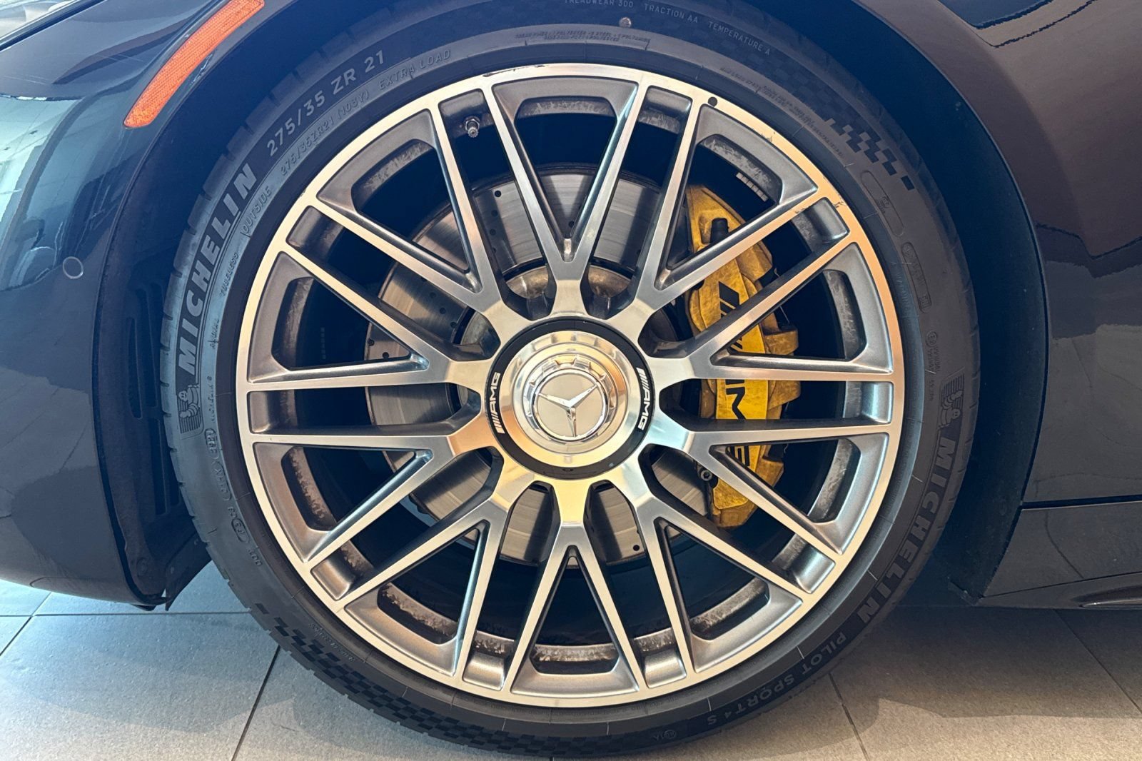 Used 2022 Mercedes-Benz SL 63 AMG 4MATIC image 44