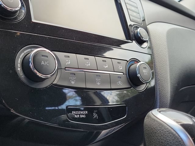 Used 2019 Nissan Rogue Sport S w/ Appearance Package FWD image 27
