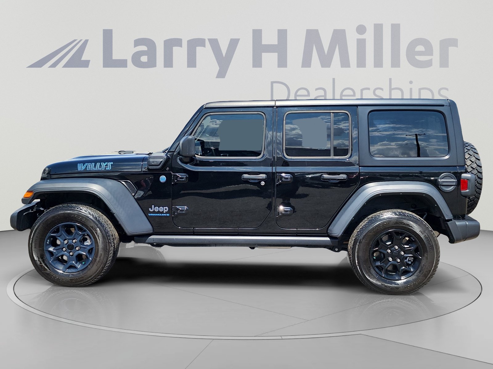 Used 2023 Jeep Wrangler Unlimited w/ 8.4" Radio Group AWD/4WD image 2