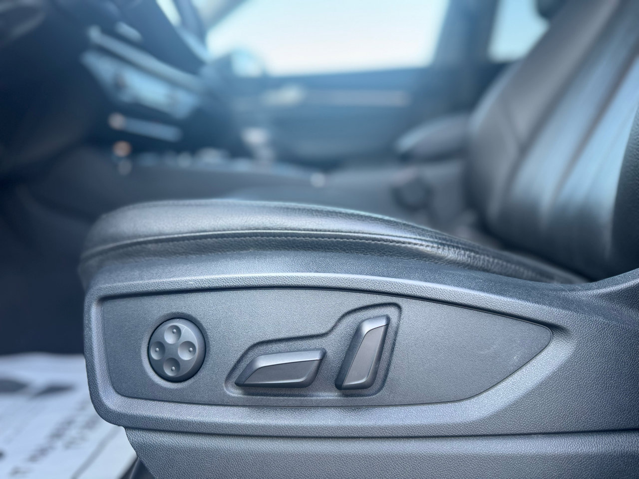 Used 2020 Audi Q5 2.0T Premium image 36