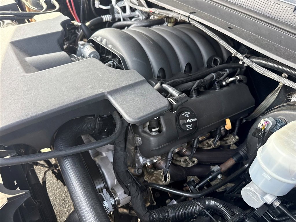 Used 2018 Chevrolet Tahoe Premier w/ RST 6.2L Performance Edition image 5