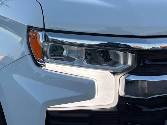 Used 2025 Chevrolet Silverado 1500 LT AWD/4WD image 10