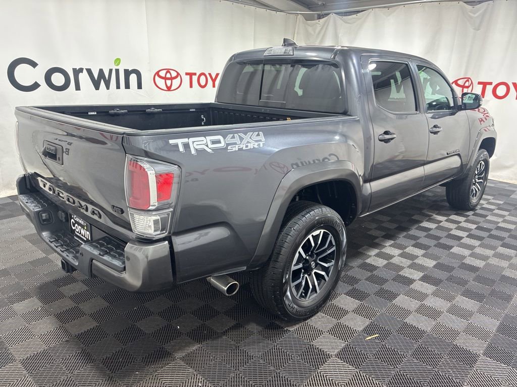Used 2022 Toyota Tacoma TRD Sport w/ Technology Package image 8
