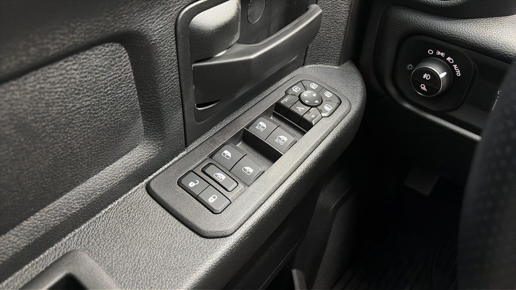Used 2026 RAM 2500 Tradesman AWD/4WD image 14