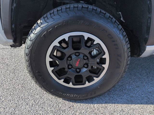 Used 2024 Toyota Tacoma TRD Off-Road AWD/4WD image 10