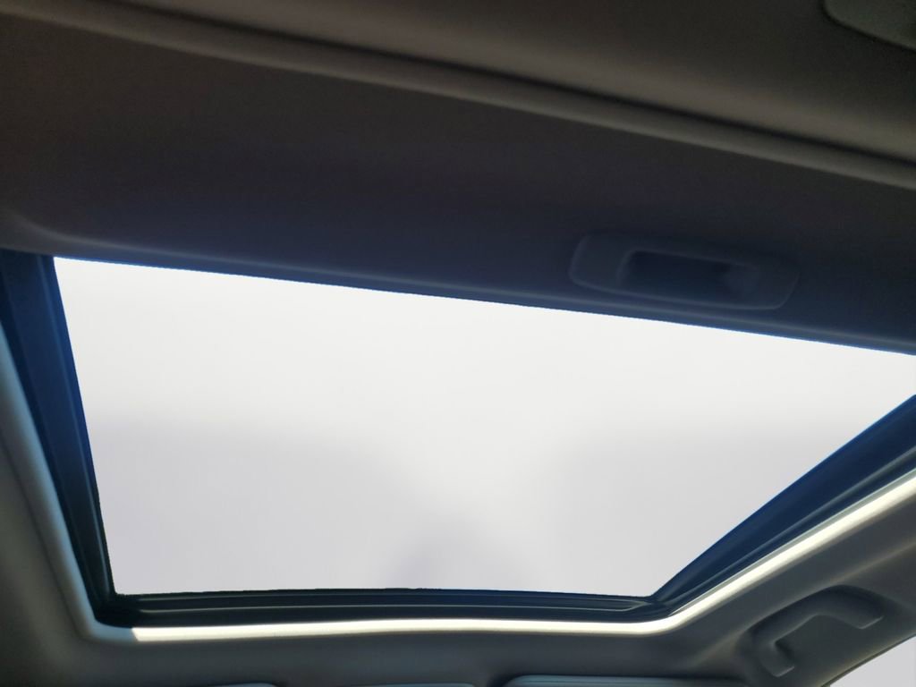 Used 2020 Subaru Forester Touring image 18