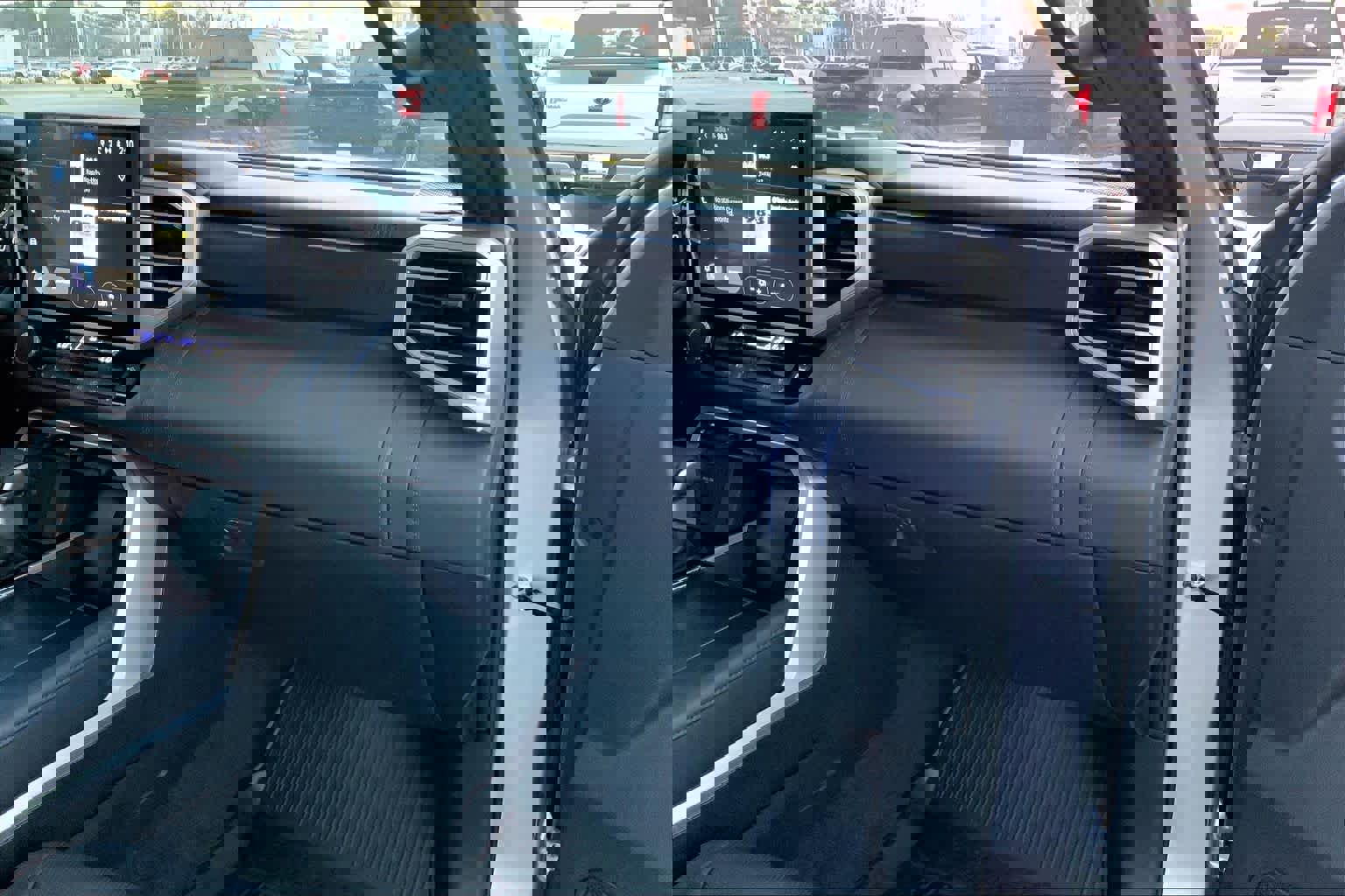 Used 2025 Toyota Sequoia Platinum image 18