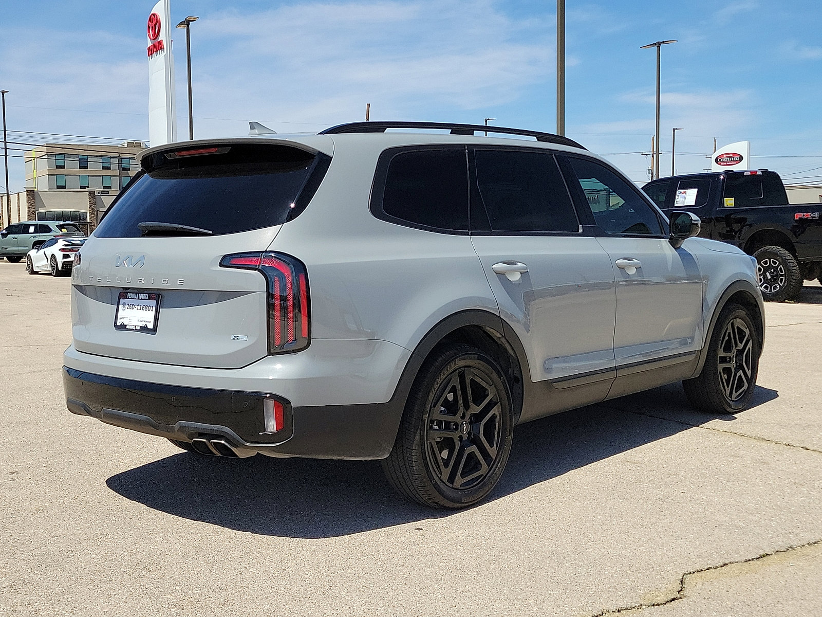 Used 2024 Kia Telluride SX Prestige X-Line image 4