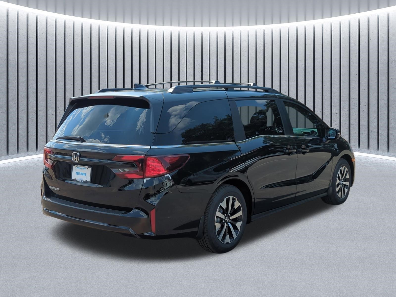 New 2026 Honda Odyssey EX-L image 4