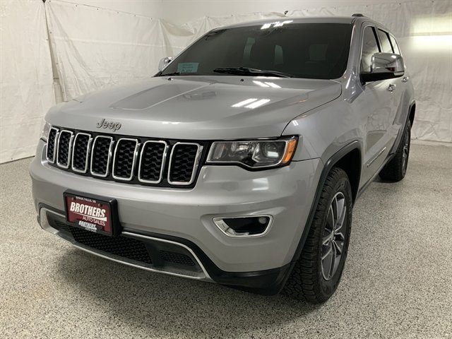 Used 2018 Jeep Grand Cherokee Limited AWD/4WD image 2
