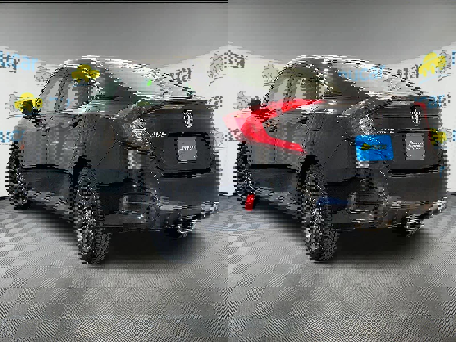 Used 2019 Honda Civic Sport image 4