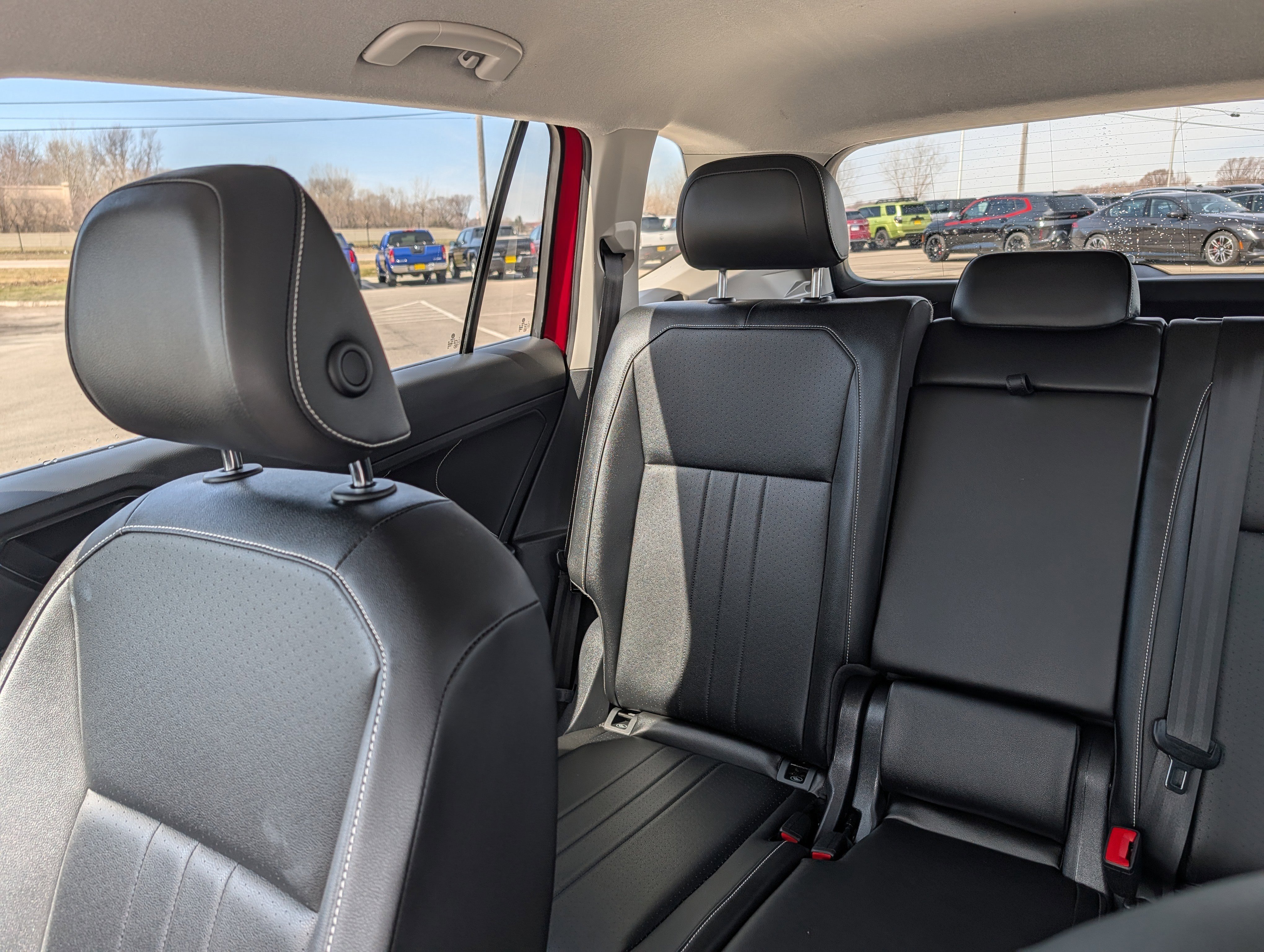 Certified 2022 Volkswagen Tiguan SE AWD/4WD image 12