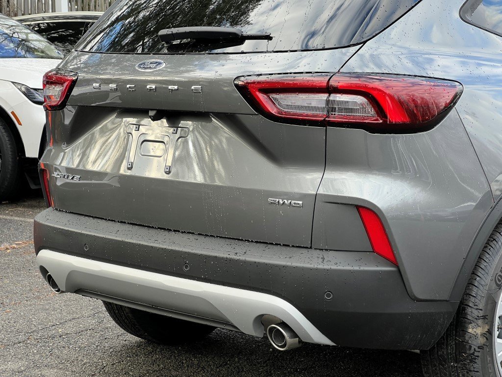 New 2026 Ford Escape Active w/ Active Premium Tech Pack AWD/4WD image 5