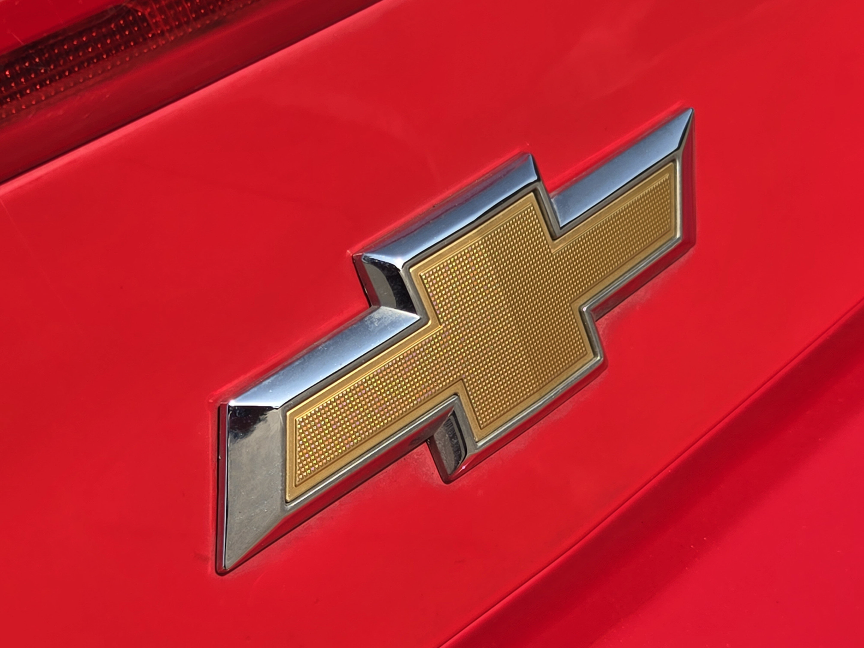 Used 2019 Chevrolet Camaro LT RWD image 31