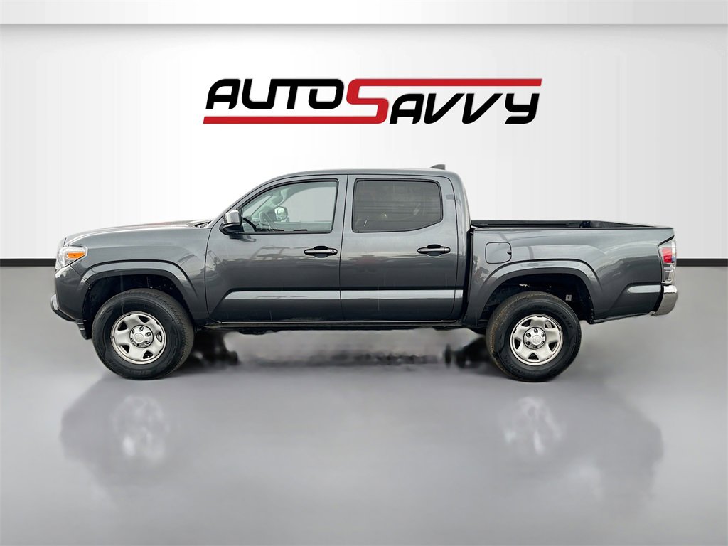 Used 2022 Toyota Tacoma SR image 4