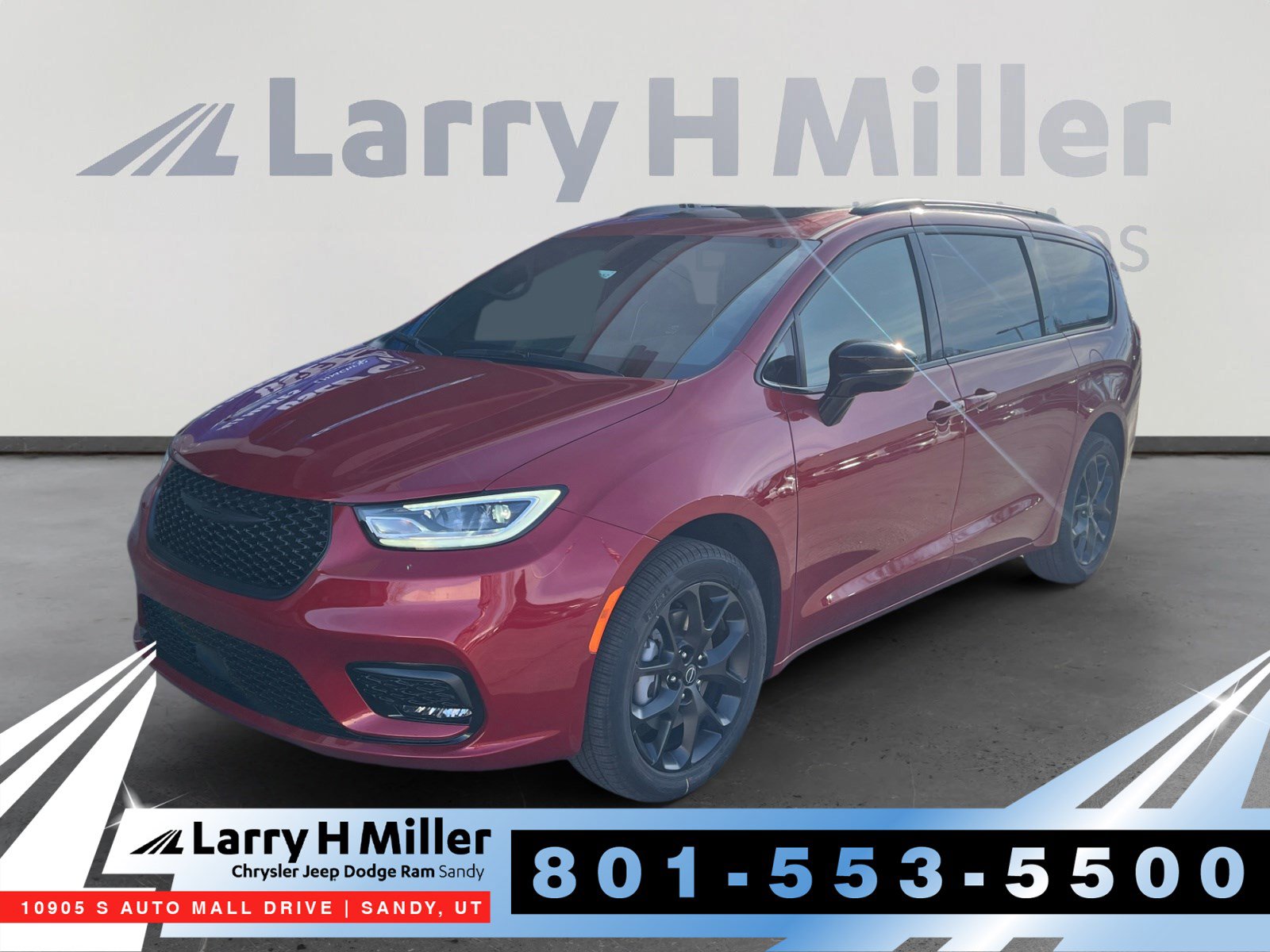 New 2026 Chrysler Pacifica Limited w/ S Appearance Package