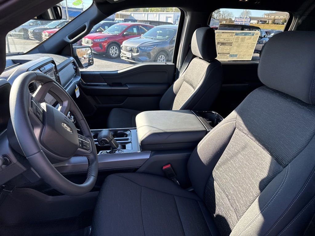 New 2025 Ford F150 XLT w/ Equipment Group 302A MID image 17