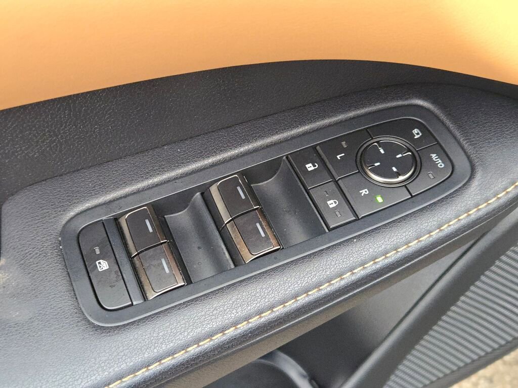 Used 2023 Lexus RX 350 Premium w/ Accessory Package (Z1) image 22