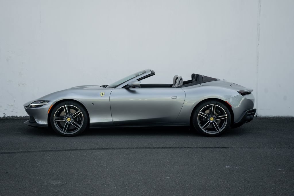 Certified 2024 Ferrari Roma Spider image 9