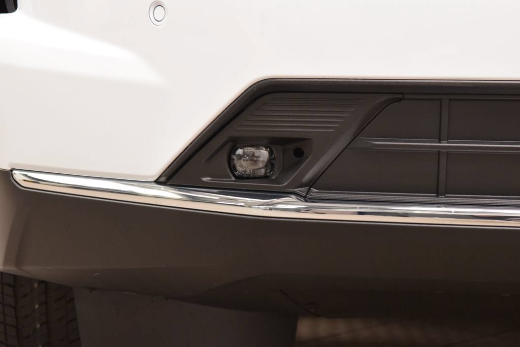 New 2026 Chevrolet Suburban Premier AWD/4WD image 14