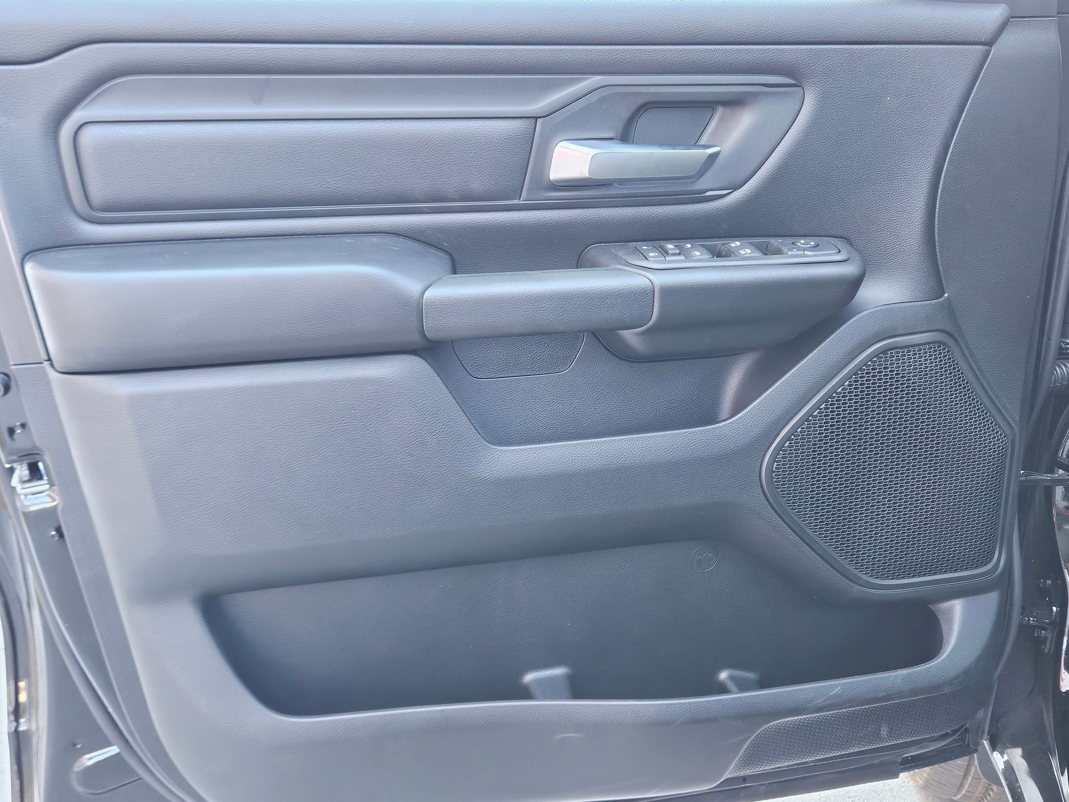 New 2026 RAM 1500 Express image 15