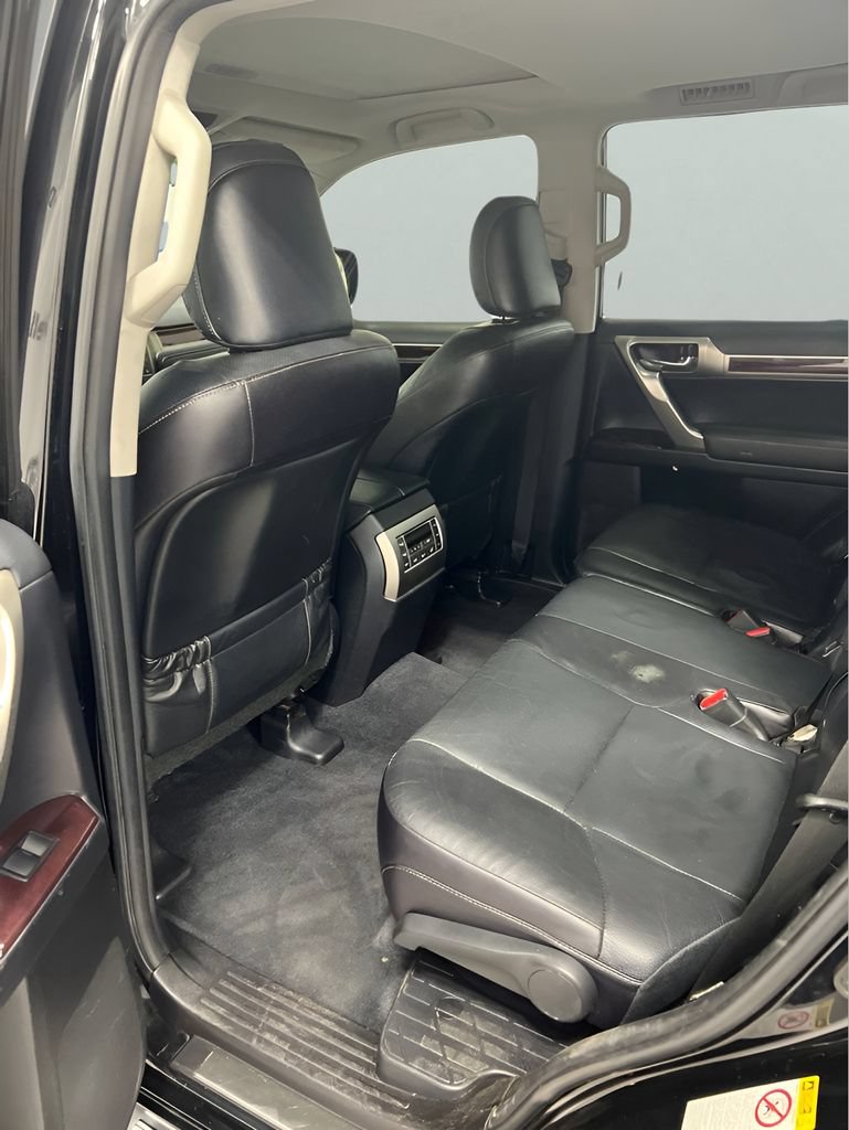 Used 2016 Lexus GX 460 w/ Premium Package AWD/4WD image 11