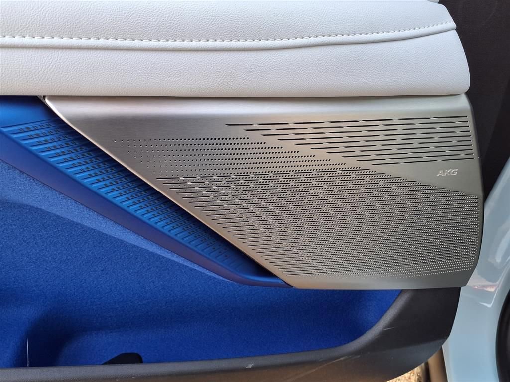 New 2026 Cadillac Optiq Sport 1 image 14