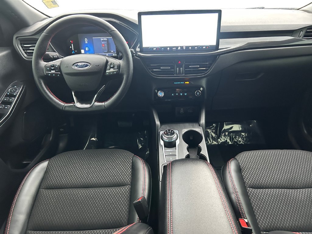 Used 2025 Ford Escape ST-Line w/ Tech Pack #1 FWD image 10