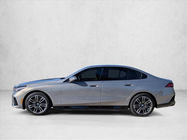 Used 2026 BMW 530i xDrive w/ M Sport Package AWD/4WD image 9