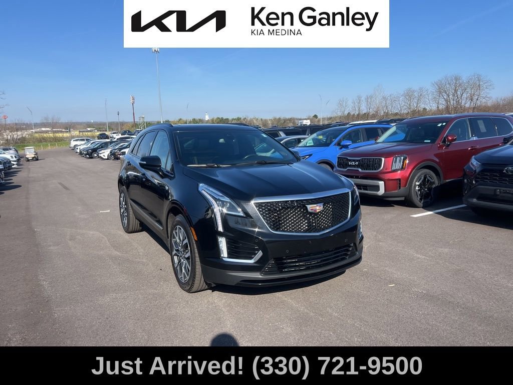 Used 2021 Cadillac XT5 Sportv AWD/4WD image 3