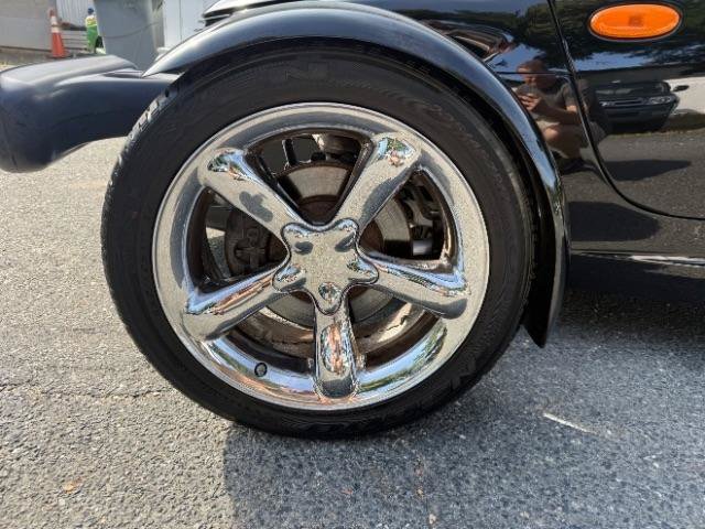 Used 2000 Plymouth Prowler RWD image 23