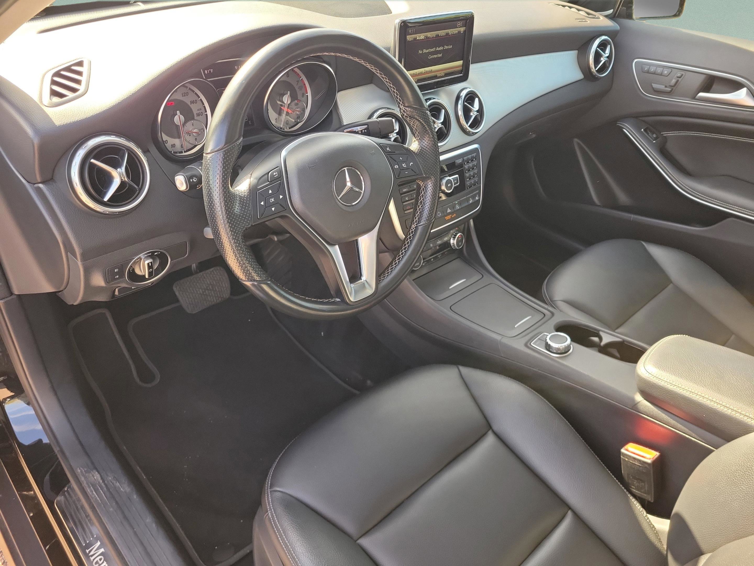 Used 2015 Mercedes-Benz GLA 250 4MATIC image 24