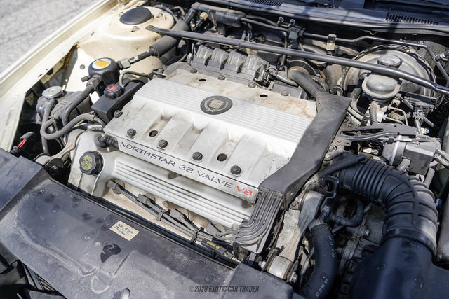 Used 1993 Cadillac Allante FWD image 23