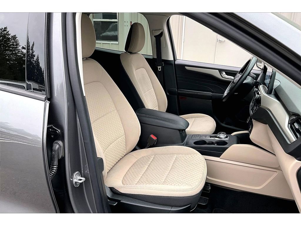 Used 2021 Ford Escape SE AWD/4WD image 7