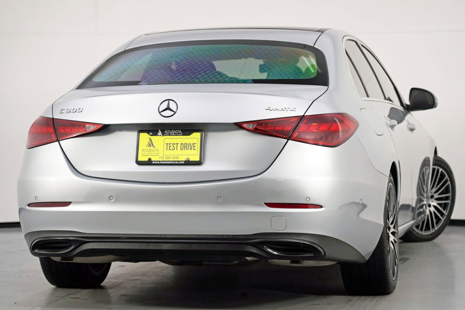 Used 2022 Mercedes-Benz C 300 4MATIC Sedan w/ Exclusive Trim Package image 4