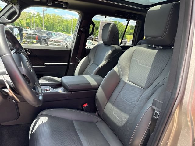 Used 2024 Lexus GX 550 AWD/4WD image 15