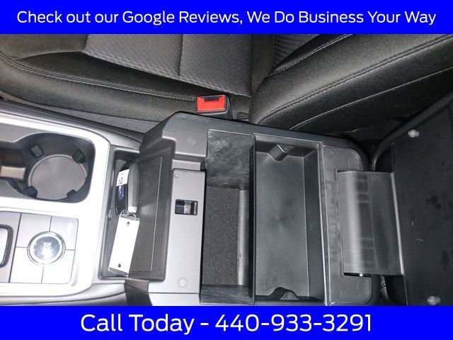 Used 2023 Ford Explorer XLT image 30