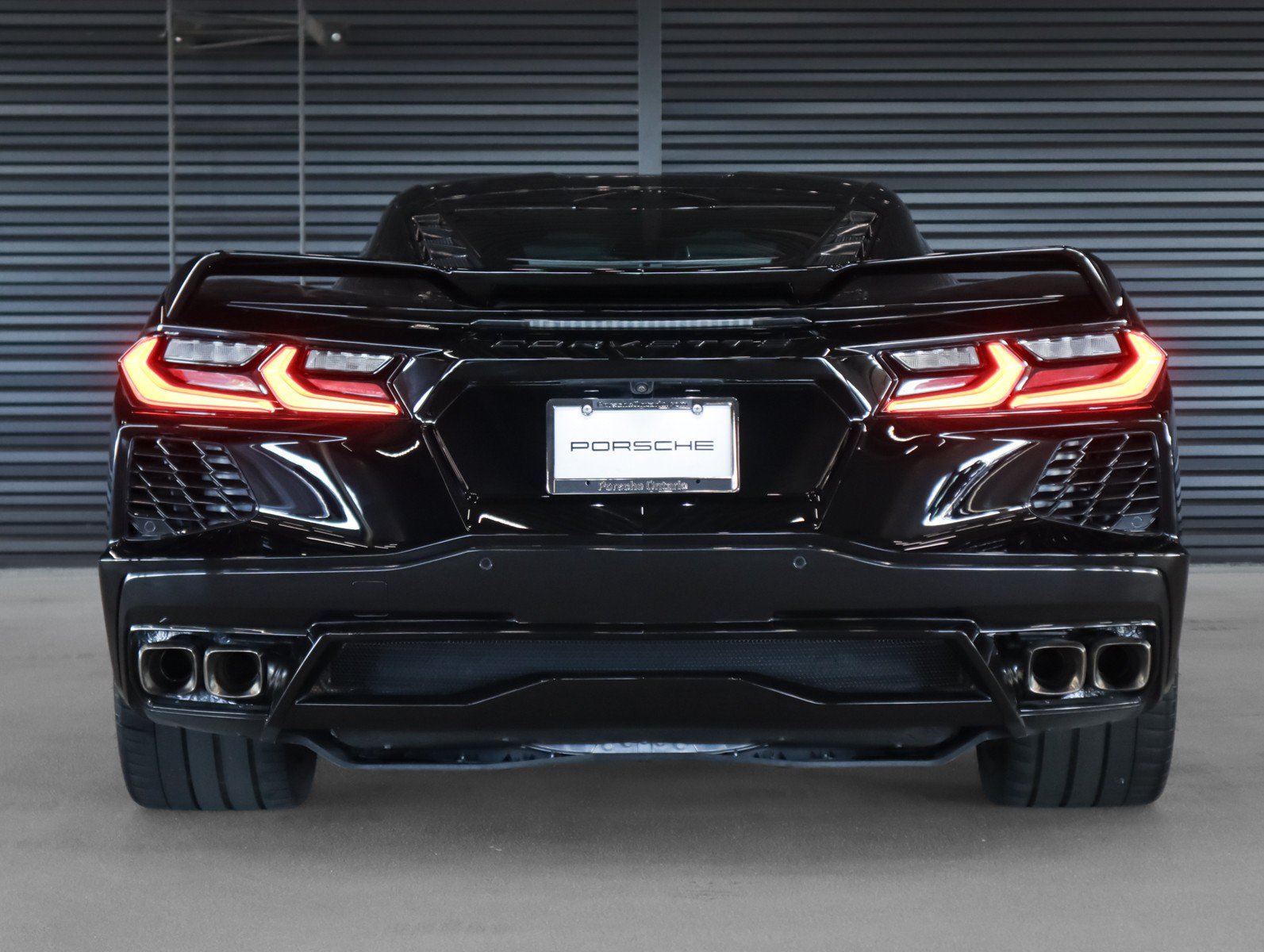 Used 2023 Chevrolet Corvette Stingray Coupe w/ Z51 Performance Package RWD image 10