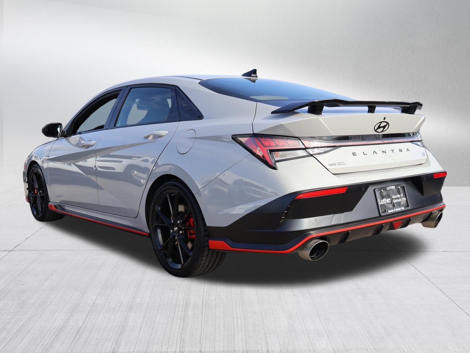 Used 2025 Hyundai Elantra N FWD image 5